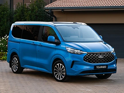 Tourneo Titanium X AWD