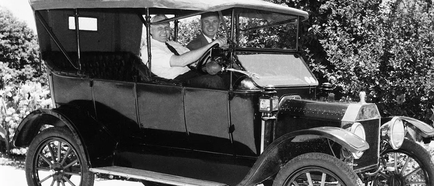 1927