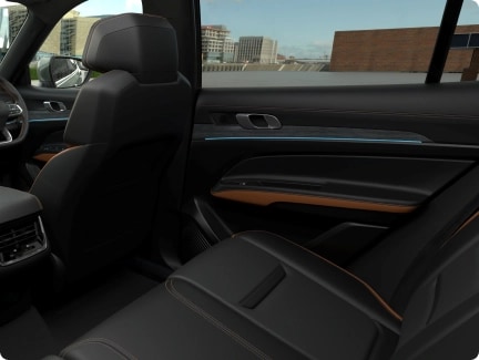 Spacious rear seats
