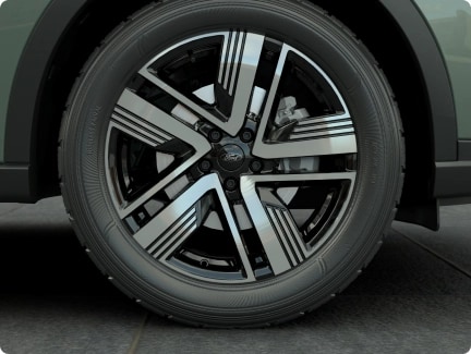 Alloy wheels